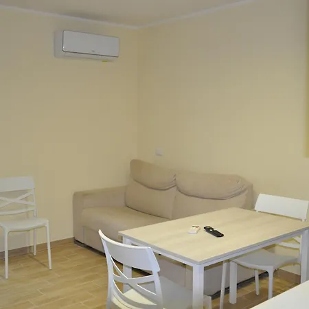 La Vecchia Lanterna Montecorvino Rovella